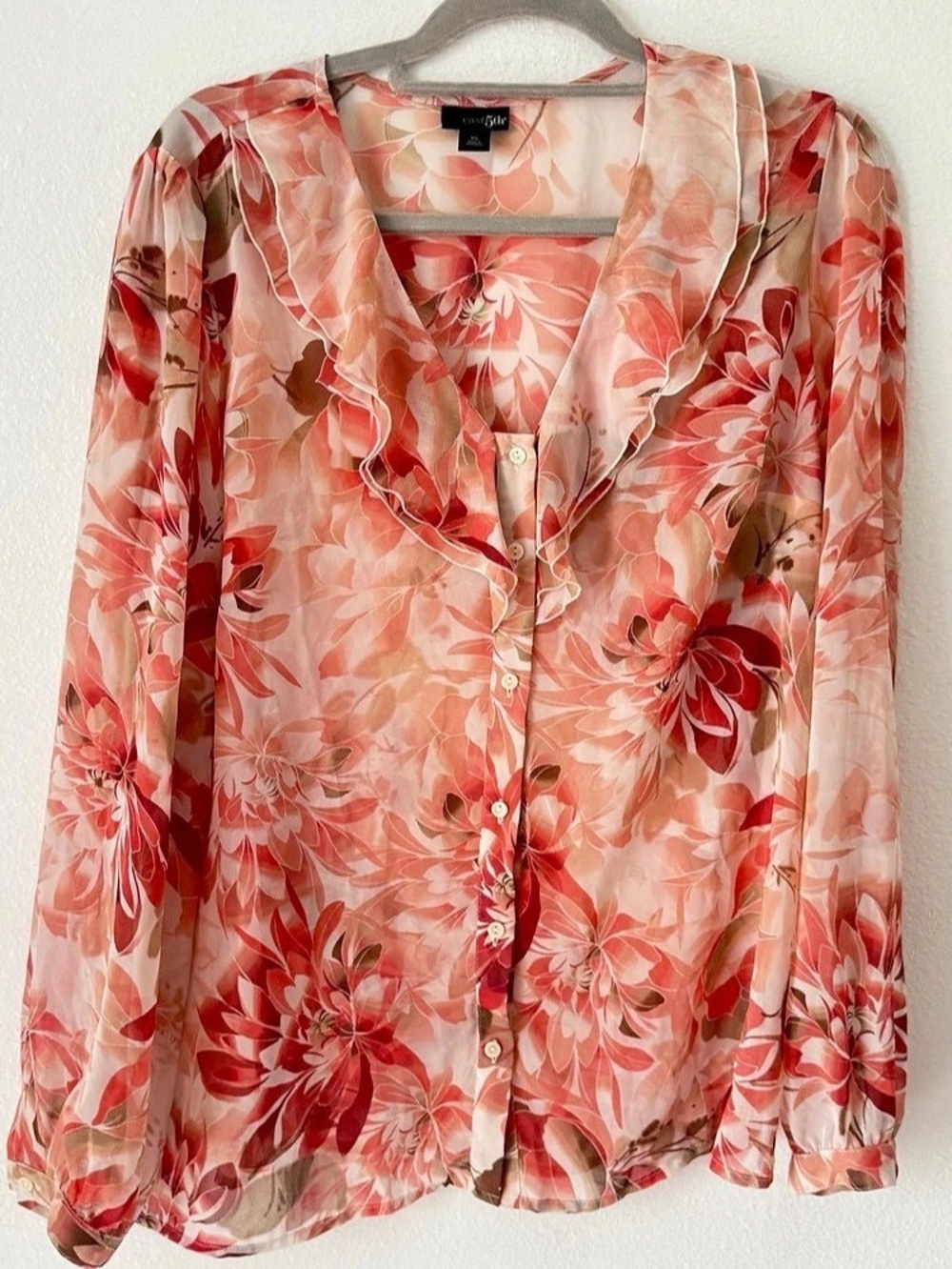 east5th Floral Ruffle Blouse in Pink & Red XL Like New